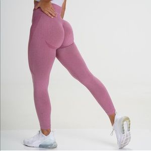 NVGTN Pink seamless contour leggings
